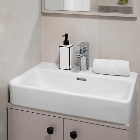 Modern City Residences - Free Private Parking Zagabria Esterno foto